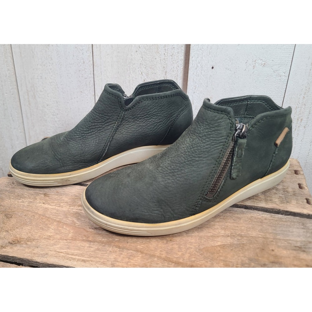 Gorpcore Earthcore ECCO Soft 7 Bootie Green Leather Women's Size 4 Cottagecore